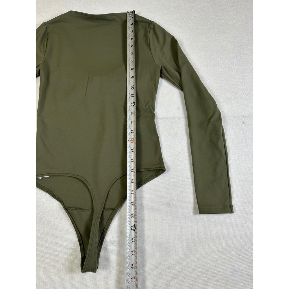 Abercrombie & Fitch Soft A&F Long Sleeve Cutout Twist Bodice Bodysuit Olive S - Picture 9 of 9